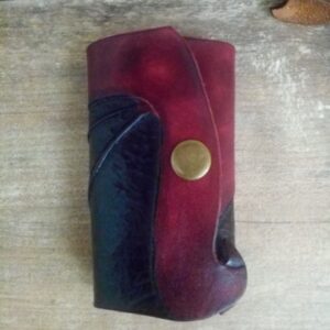 Etui na klucze ze skóry naturalnej ręcznie robione. Smocze skrzydło.