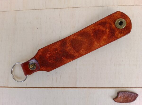 tył breloka na klucze Skrzydła