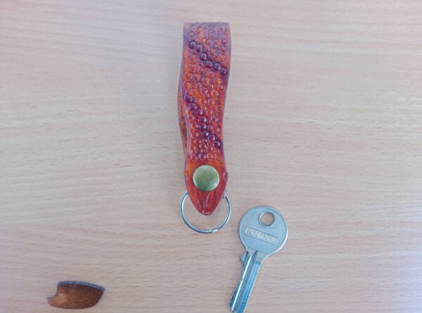 Skórzany brelok do kluczy Smoczy wąż