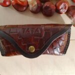 Skórzane etui na okulary dla taty. Z napisem tata.